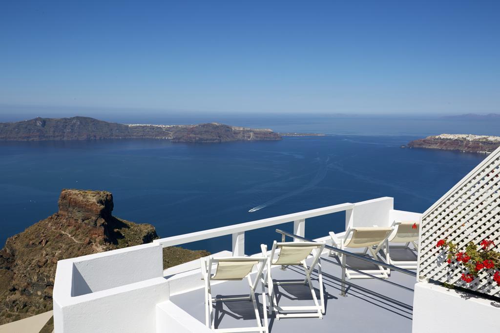 Whitedeck Santorini Hotel อิเมโรวิยอน ภายนอก รูปภาพ