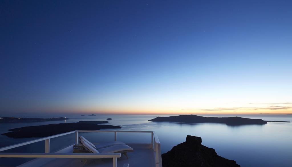 Whitedeck Santorini Hotel อิเมโรวิยอน ภายนอก รูปภาพ