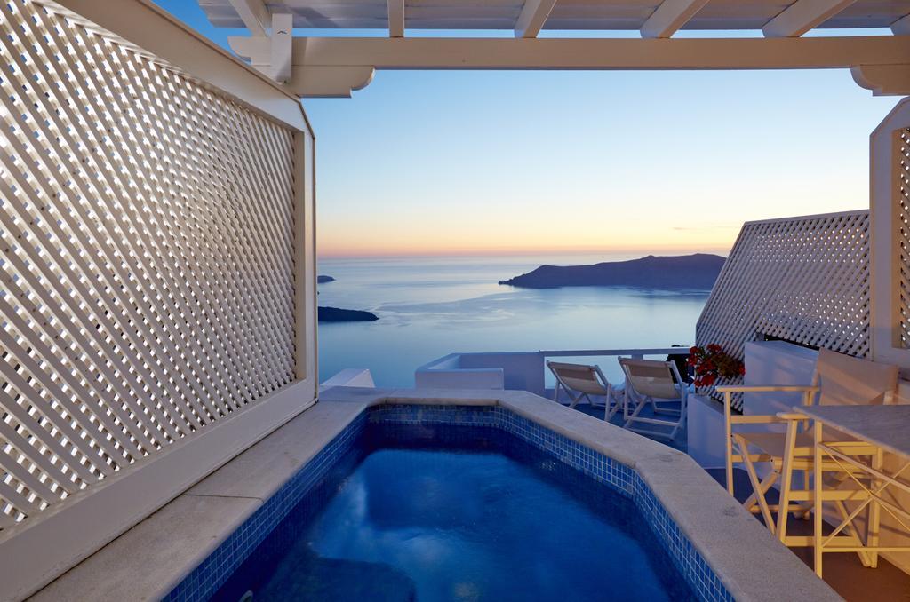 Whitedeck Santorini Hotel อิเมโรวิยอน ภายนอก รูปภาพ