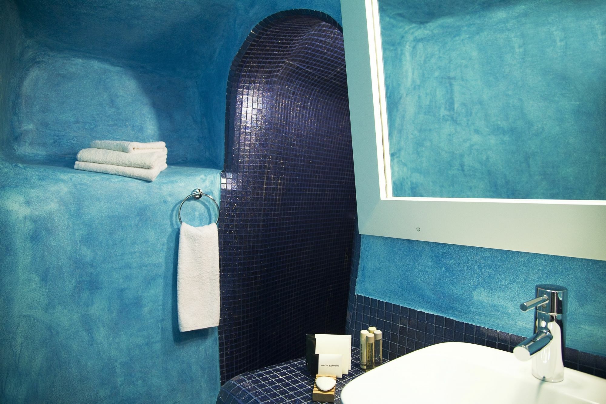 Whitedeck Santorini Hotel อิเมโรวิยอน ภายนอก รูปภาพ