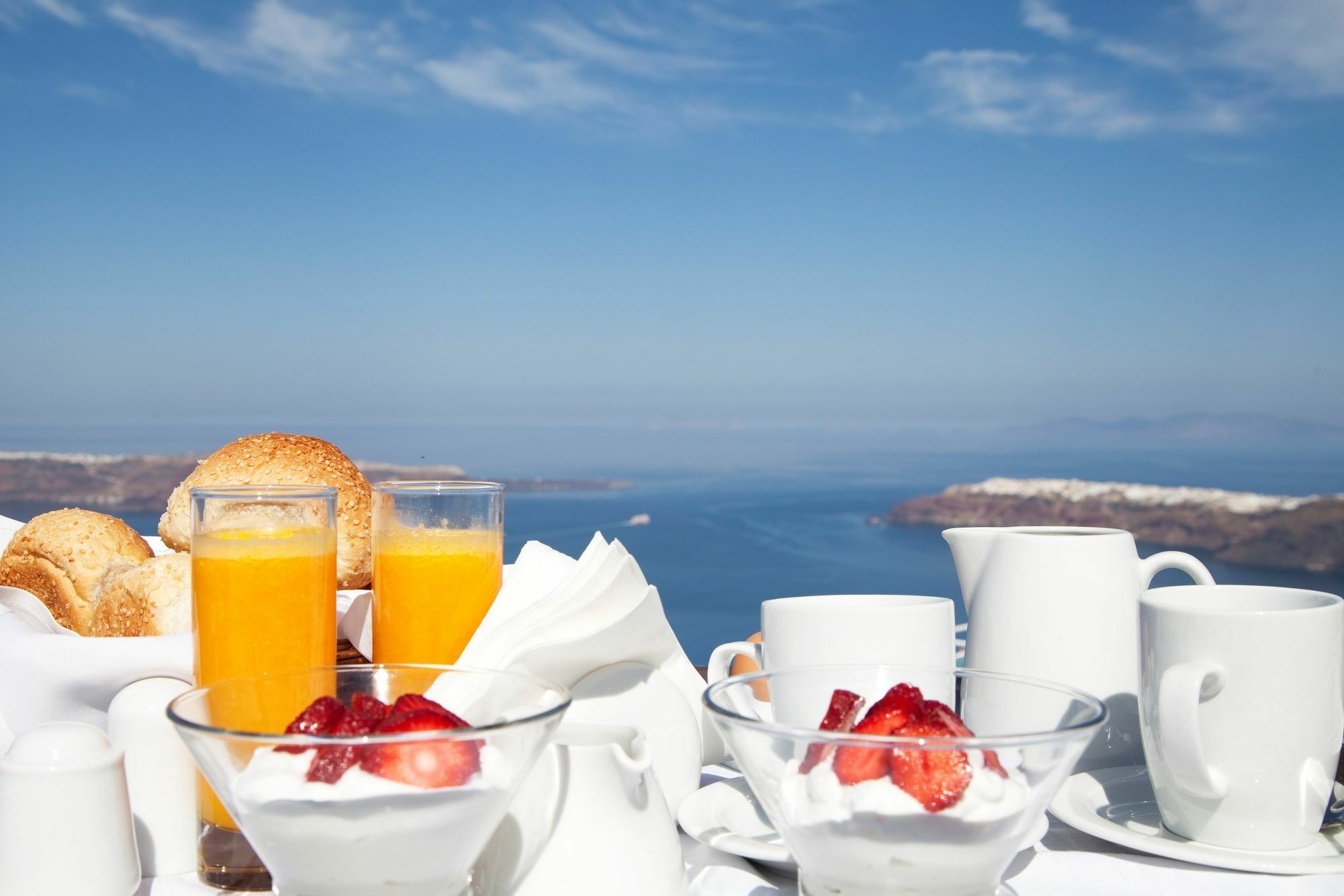 Whitedeck Santorini Hotel อิเมโรวิยอน ภายนอก รูปภาพ