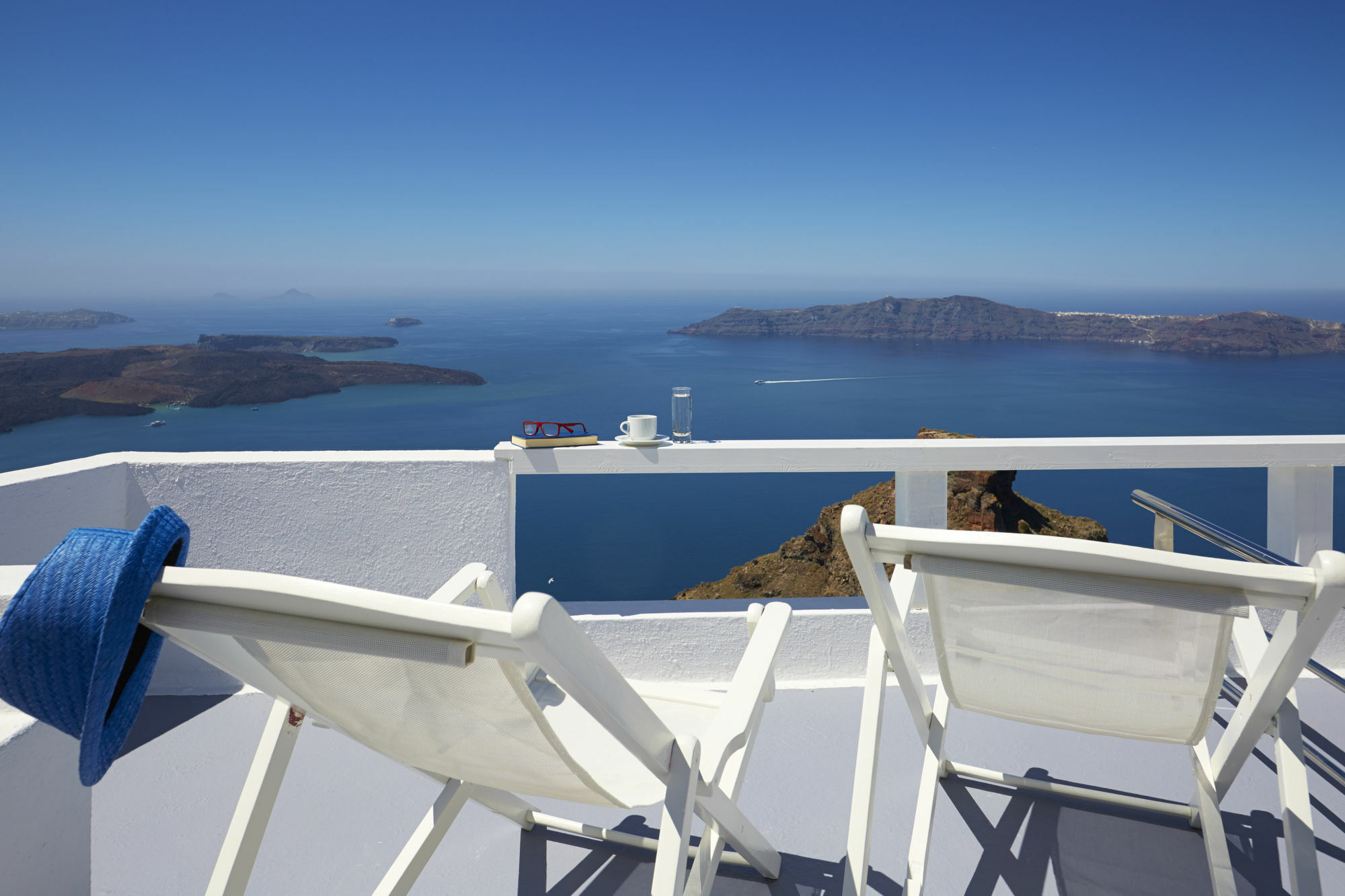 Whitedeck Santorini Hotel อิเมโรวิยอน ภายนอก รูปภาพ